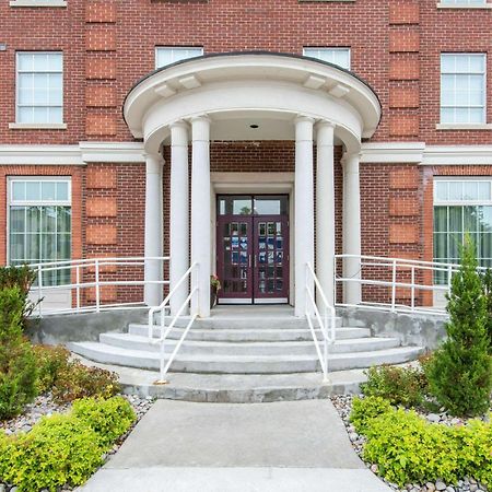 The Champlain Waterfront Hotel Ascend Hotel Collection Orillia Eksteriør bilde